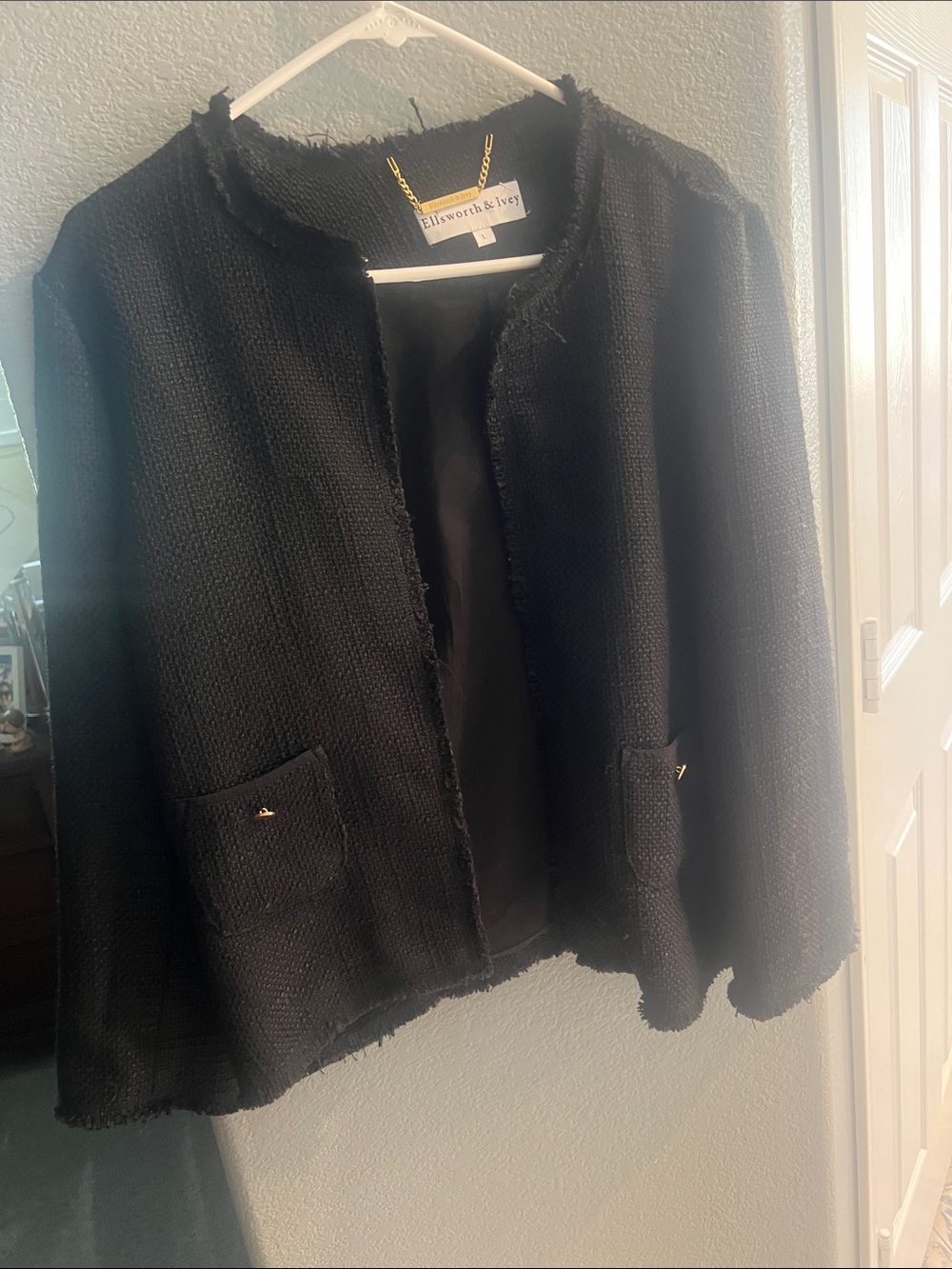 Ellenworth & Ivey Black Frayed-Edge Tweed Blazer